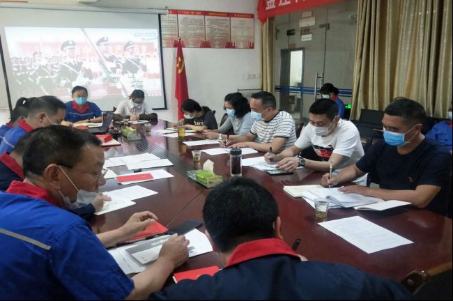 黨建版報1125.jpg 黨建版報1125.jpg